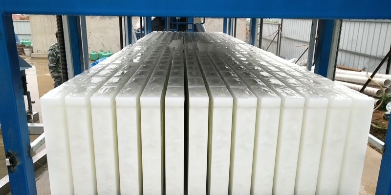 Usine à glace industrielle en bloc à évaporation directe de 20 tonnes